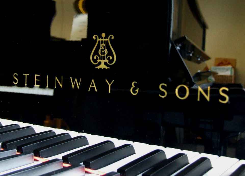 Stock archive | Past & Present Pianos for sale Steinway pianos for sale, steinway pianos for sale, Yamaha pianos001image Stock archive | Past & Present Pianos for sale